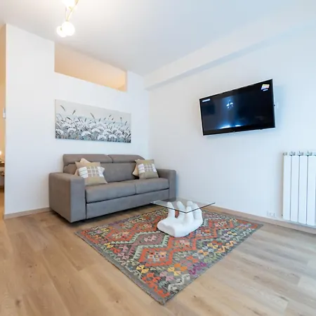 Lady Hana 2 Apartament *